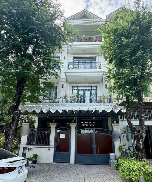 Bán nhà 4 tầng bông sao, ngang 6m, gần chợ, diện tích 130m2, xây dựng 4 tầng, mới ở ngay -
